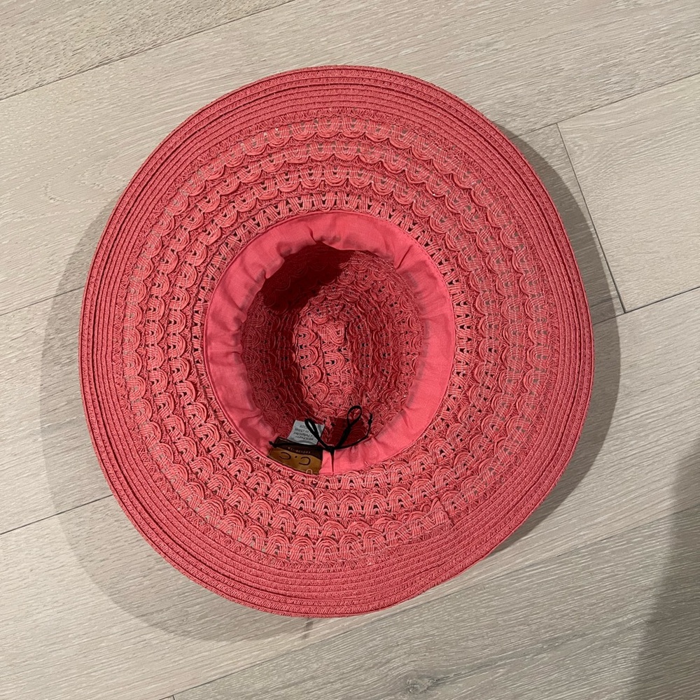 C.C wide brim coral sun/beach hat - Picture 7 of 10